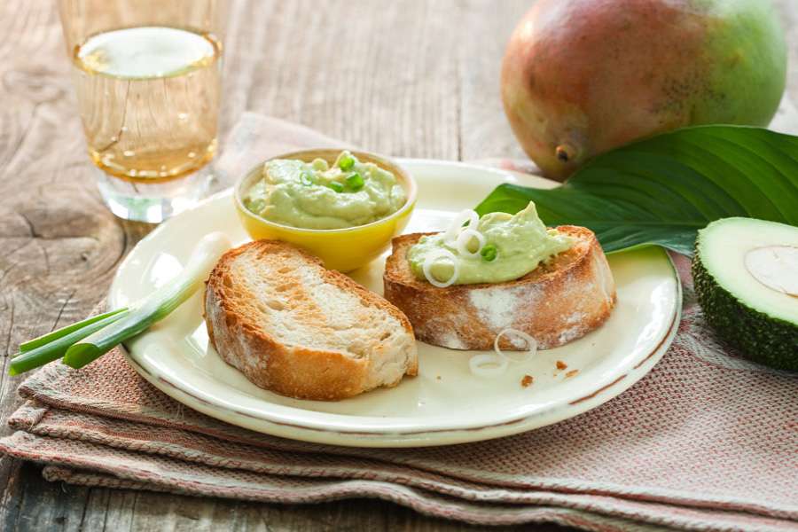 Avocado-Mango-Aufstrich mit Cashewmus