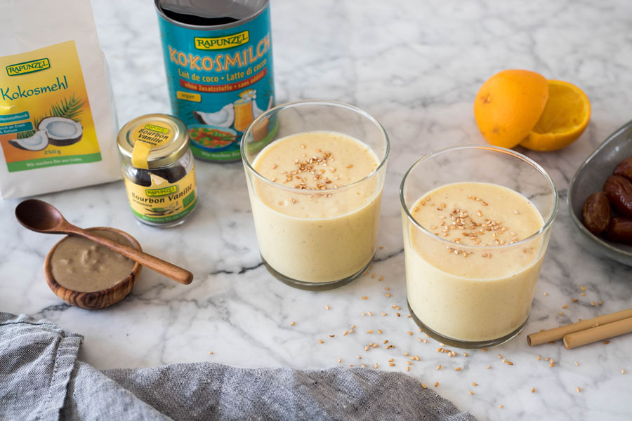 Orange Smoothie with Coconut and Dates