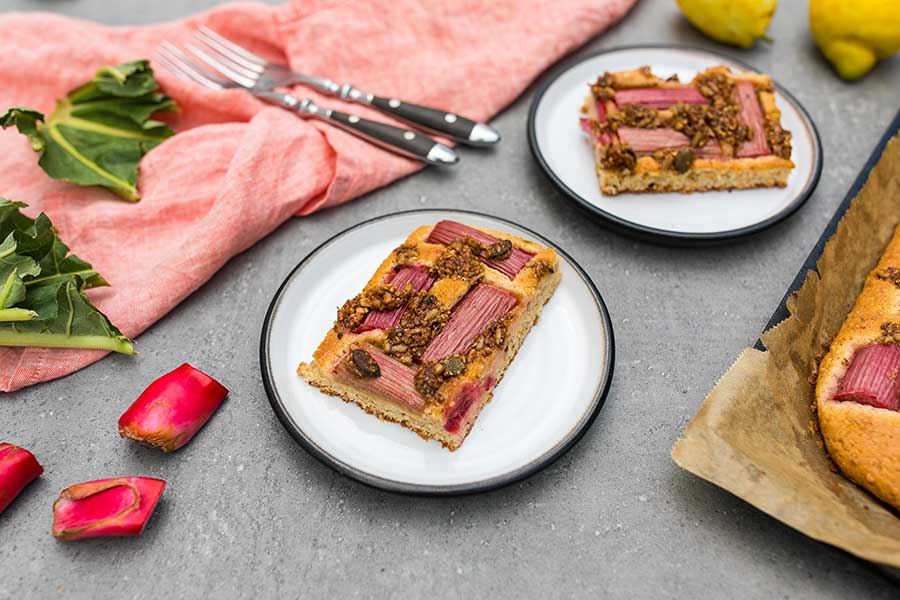 Rhubarb cake with nut and seed topping