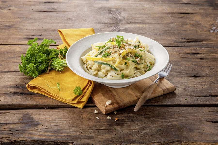 Zitronensoße | frisch &amp; fruchtig zu Pasta &amp; mehr genießen