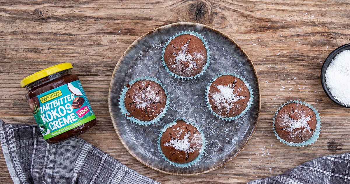 Bio-Rezept von Justina Wilhelm: Schoko-Kokos-Muffins - Rapunzel Naturkost