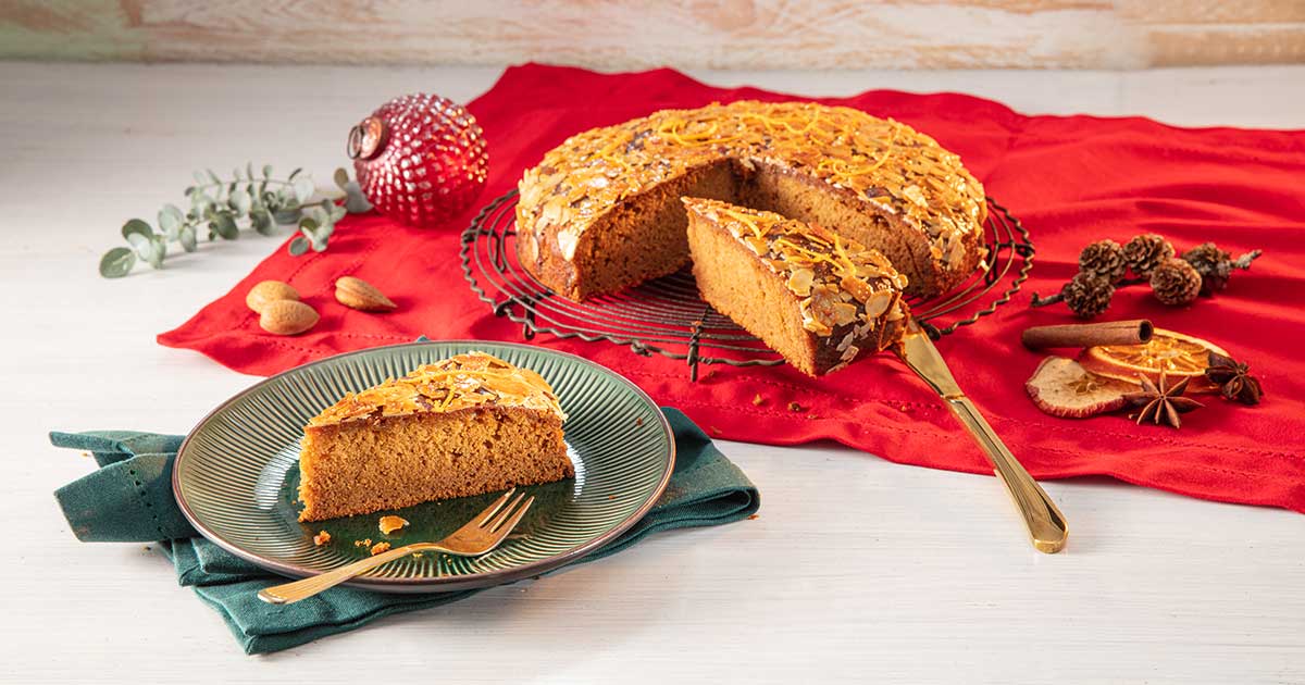 Honigkuchen Rezept | saftig, weihnachtlich &amp; würzig gebacken
